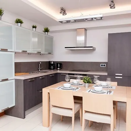 Zeta Lux Apartment *