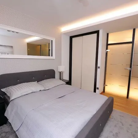 Apartment Zeta Lux